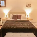 Valeni Boutique & Hotel