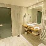Valeni Boutique & 4*
