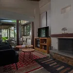 Ξενοδοχείο Valeni Boutique &