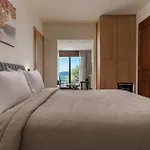 Valeni Boutique & 4*