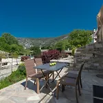 Valeni Boutique & 4* Πορταριά