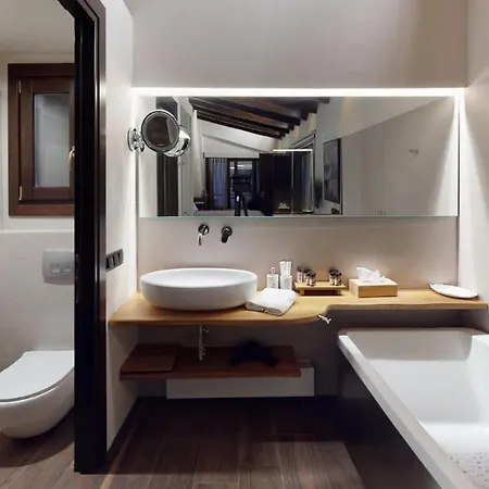 Valeni Boutique & Отель 4*