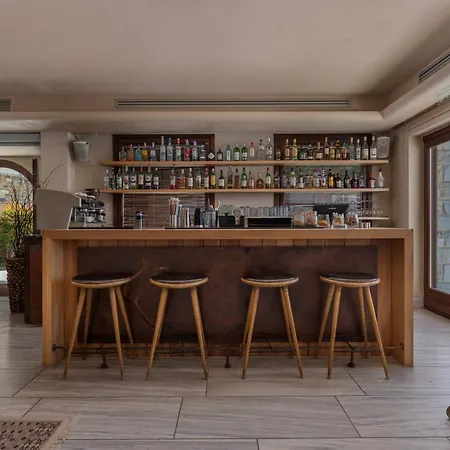Valeni Boutique & Hotel 4*