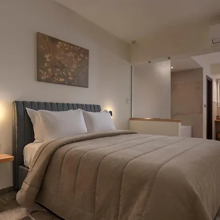 Hotel Valeni Boutique & 4*