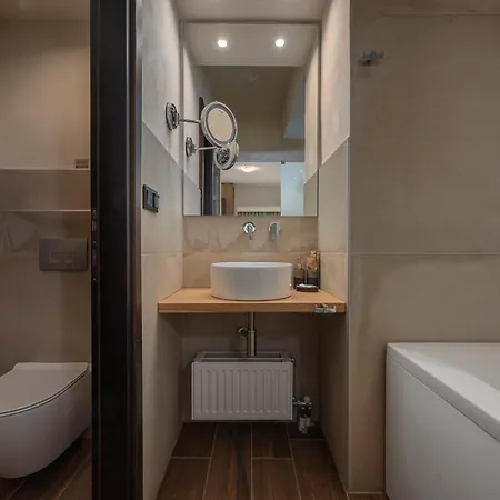Valeni Boutique & Hotel 4*