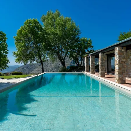 Hotel Valeni Boutique & 4*