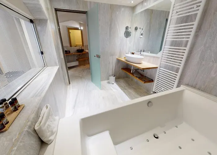 Ξενοδοχείο Valeni Boutique &