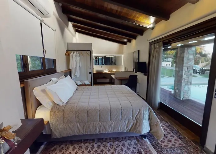 Valeni Boutique & Hotel 4*